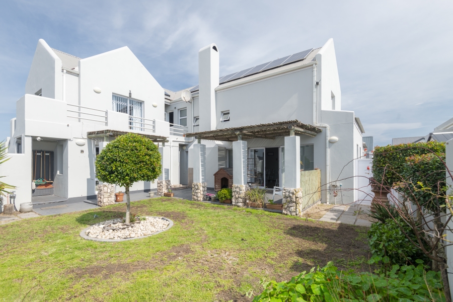 5 Bedroom Property for Sale in Laguna Western Cape